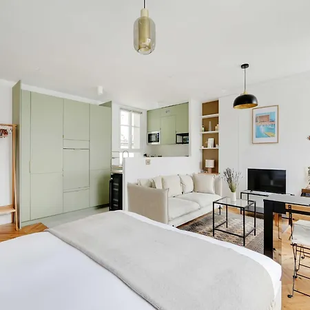 Charming - 2p - Canal Saint-martin *